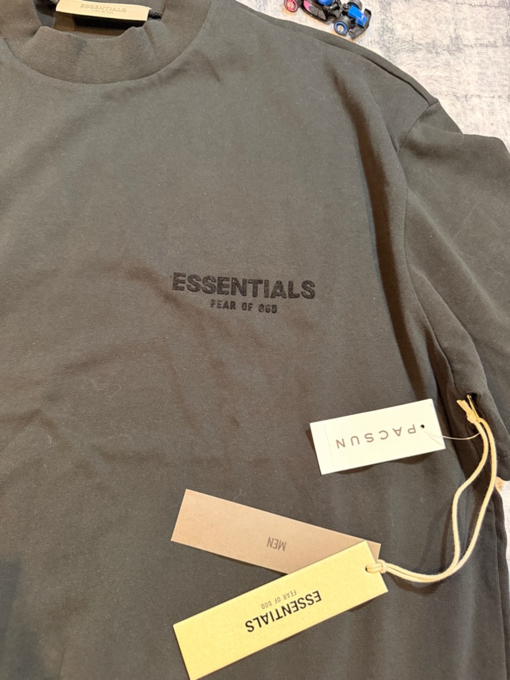Fear of God Essentials T-Shirt (ss22) - Picture 4 of 8